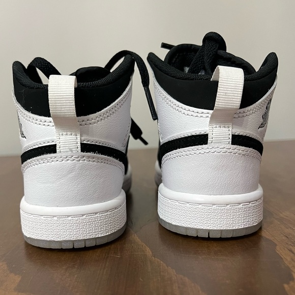 Air Jordan 1 Mid Diamond size 11C toddler/kid - Picture 8 of 8
